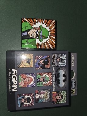 FIGPIN DC Comics The Riddler Enamel Pin - Green
